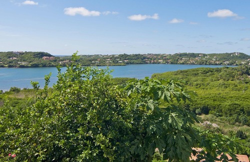 Westerhall Apartment | 3-Bedroom Family Apartment with Air-conditioning