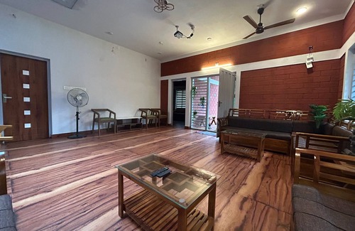 Mannarkkad Other | 3-bedroom farmhouse in beautiful Attappadi