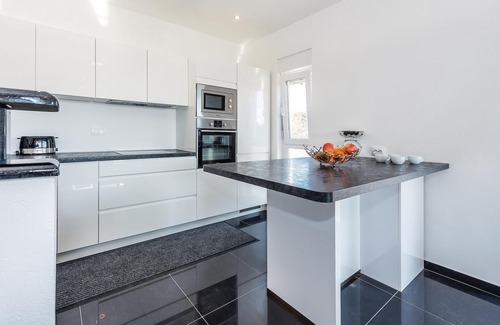 Brodarica House | 3 bedroom gorgeous home in Brodarica