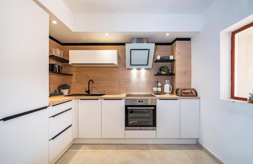 Novigrad House | 3 bedroom gorgeous home in Pridraga