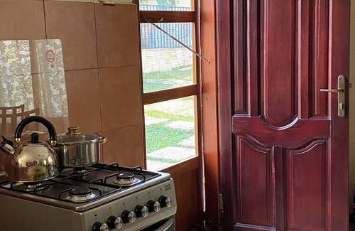 Cantonments House | 3-bedroom green sanctuary in the heart of Accra with beautiful garden pool