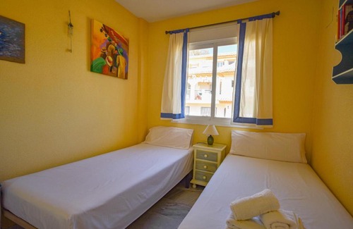 Urbanizacion Costabella House | 3 bedroom holiday home next to the beach in Costabella, Marbella