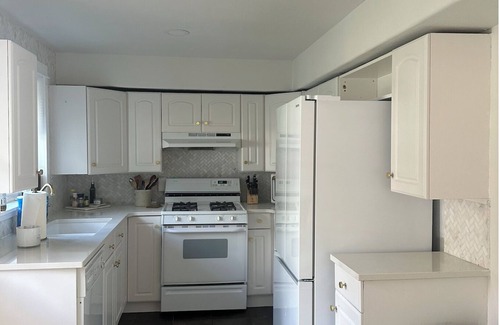 Pleasant Grove House | 3 Bedroom Home in Pleasant Grove