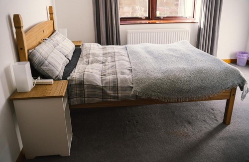 Alyth House | 3-bedroom house for outdoor holidays