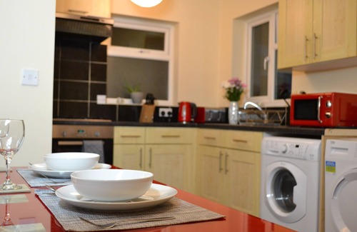 Cambridge House | ⭐3 Bedroom House, FREE parking, Garden, near A14, 10mins drive from Centre ❤️