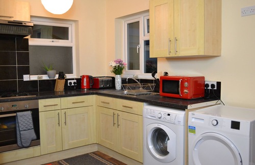 Cambridge House | ⭐3 Bedroom House, FREE parking, Garden, near A14, 10mins drive from Centre ❤️
