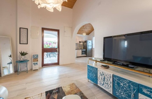 Potocnica House | 3-bedroom house in amazing Potočnica only 200 m from the beach