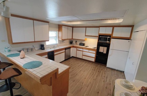 El Cajon House | 3-bedroom house in lovely San Diego with garage. Enjoy your stay