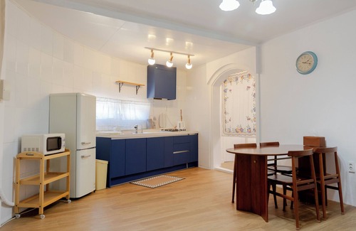 Gujwa House | 3-bedroom house in soothing Jeju with WiFi, AC