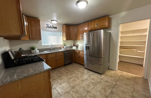 Summerlin House | 3-bedroom house in welcoming Las Vegas with WiFi, AC