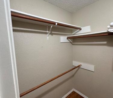 Rowlett House | 3 Bedroom house Near the Lake