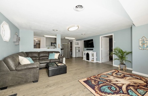 Russells Point House | 3-Bedroom Lakefront Home with Dock, Kayaks, & SUP!