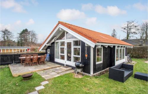 Havnsø House | 3 Bedroom Lovely Home In Føllenslev