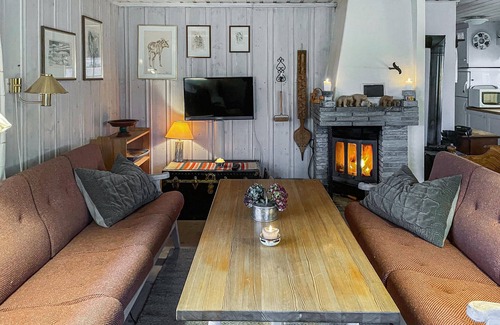 Hundorp House | 3 bedroom lovely home in Vinstra
