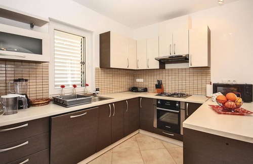 Bibici House | 3 bedroom lovely home in Bibici
