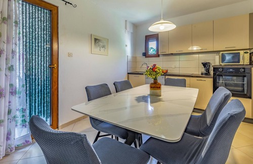 Kavran House | 3 bedroom lovely home in Kavran