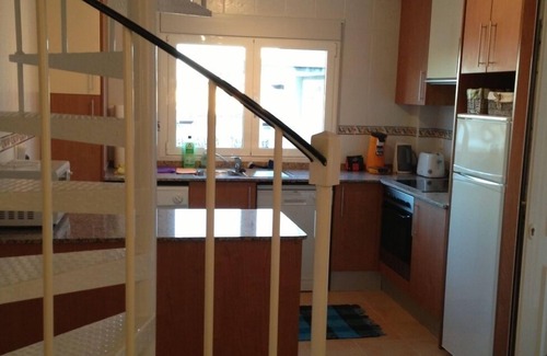 Vinaros Apartment | 3 BEDROOM LUXURY PENTHOUSE, BEACH & GOLF & POOL, WIFI, Large TV/SATELLITE,GARAGE