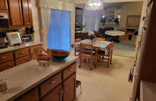 Porterville House | 3-bedroom mobile home in charming Porterville with WiFi, AC