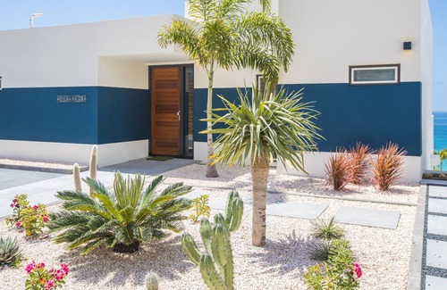 Cole Bay Villa | 3 Bedroom Modern Villa , Ocean Royal