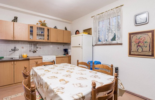 Stinica Apartment | 3 bedroom nice apartment in Jablanac