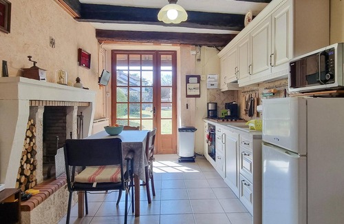 Taize-Aizie House | 3 bedroom nice home in Taizé-Aizie