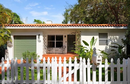 Buena Vista House | 3-Bedroom Paradise at Buena Vista