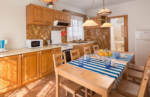 Kalavarda Villa | 3 Bedroom Peaceful Villa - "Villa Marianna A"