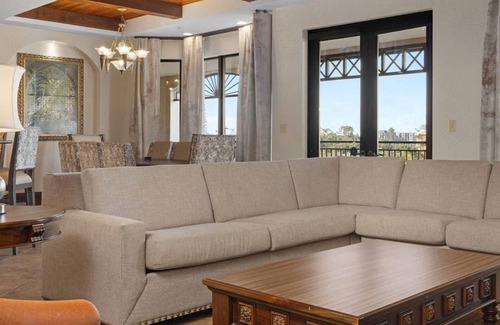 Lake Buena Vista Resort | 3-Bedroom Presidential at Wyn Bonnet Creek – Family-Friendly Luxury Near Disney
