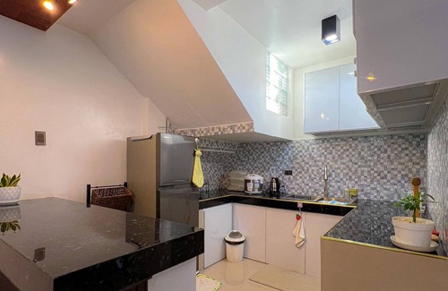 Tagaytay Resort | 3-bedroom private resort in Tagaytay with WiFi, Videoke, Netflix, Pet-friendly