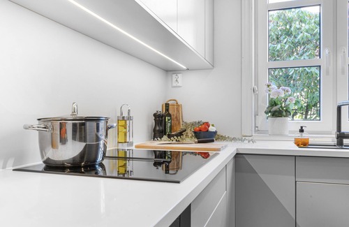 Bergenhus House | 3 bedroom private vacation home in vestland