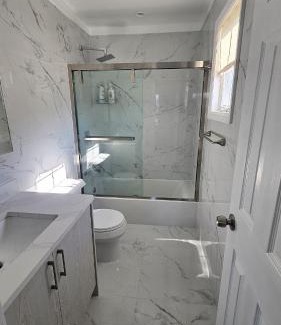 North New Hyde Park Villa | 3 Bedroom Renovated Model House