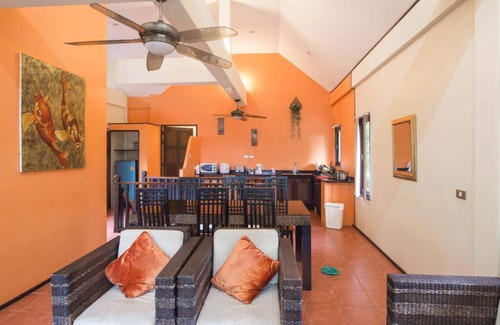 Hin Hong Villa | 3 Bedroom Seafront Bay View Villa - Koh Phangan