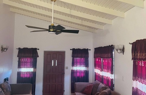 Saint John Parish House | 3-bedroom Spacious House, private parking, access to balcony free Wi-Fi & AC