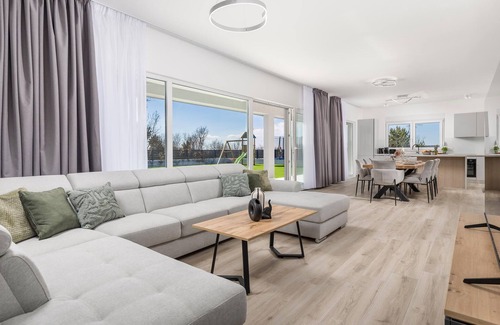 Brgod House | 3 bedroom stunning home in Brgod