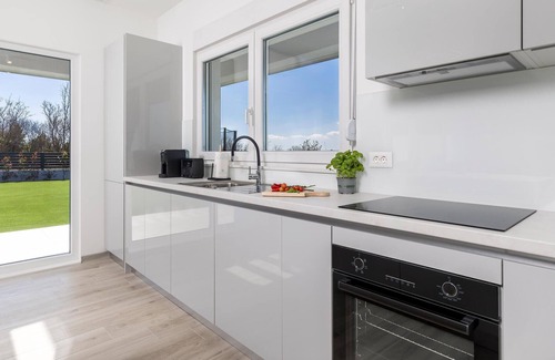 Brgod House | 3 bedroom stunning home in Brgod