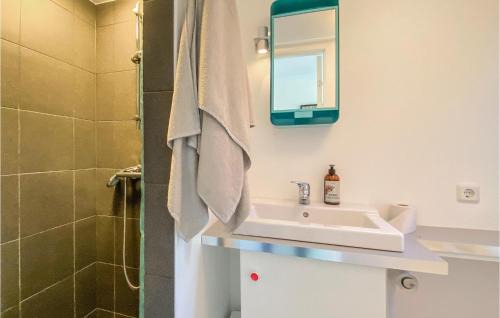 Boras Municipality House | 3 Bedroom Stunning Home In Fristad
