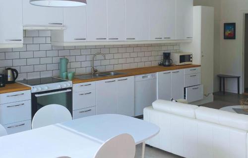 Karbole House | 3 Bedroom Stunning Home In Kårböle