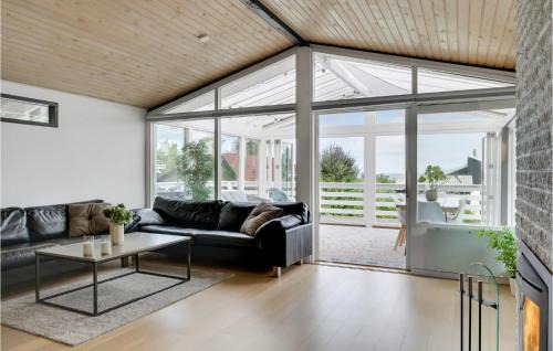 Strøby Ladeplads House | 3 Bedroom Stunning Home In Strøby