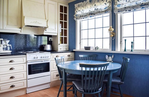 Bjoa House | 3 bedroom stunning home in Bjoa