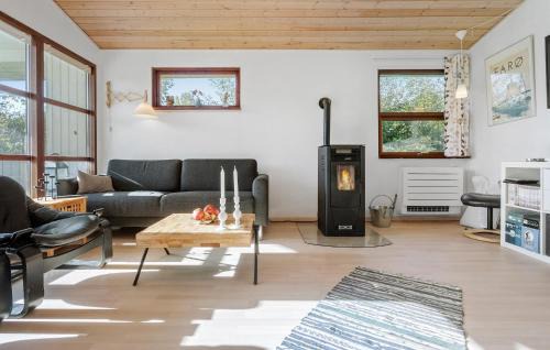 Stubbekobing House | 3 Bedroom Stunning Pet-Friendly Home In Stubbekøbing