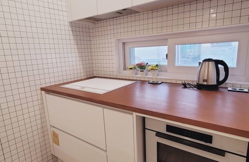 Suwon House | 3-bedroom Urban Hideaway in enjoyable Suwon-si