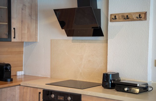 Hisaronu Villa | 3-bedroom villa in pleasant Hisarönü with WiFi, AC