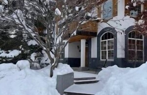 Midway Condo | 3 Bedroom Zermatt Villages 773 Condo