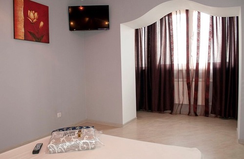 Obolon' Apartment | 3-bedrooms apartment on the obolonskiy avenue 40