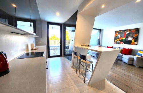 Caleta de Velez House | 3 Bedrooms | Baviera 43 | CG R1284