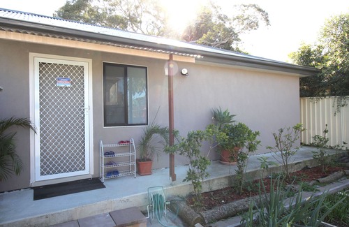 Blakehurst House | 3 bedrooms holiday home near Sydney airport