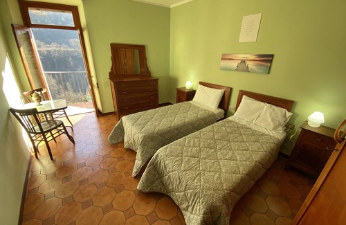 Lavenone Apartment | 3 Bedrooms House - 2Km From Idro Lake, 25km From Garda Lake