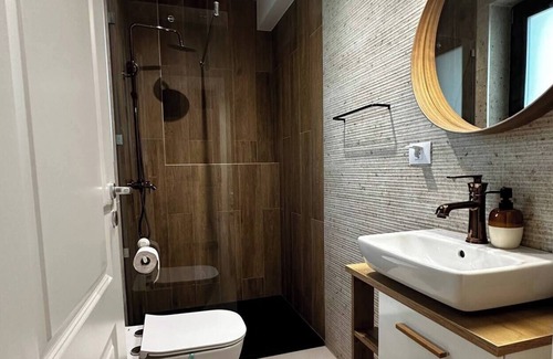 Corbeanca Villa | 3 Bedrooms, office and kitchen, near Therme