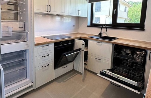Corbeanca Villa | 3 Bedrooms, office and kitchen, near Therme