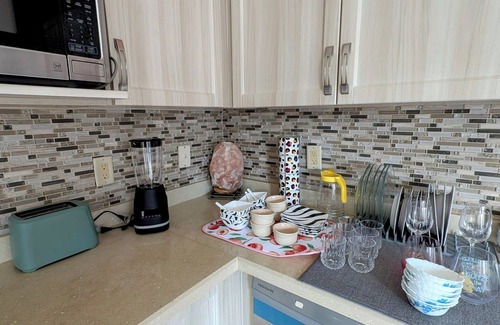 Churchill Meadows House | 3 Br Cozy I Spacious House I Quiet I Pet & Family Friendly I NEAR Toronto